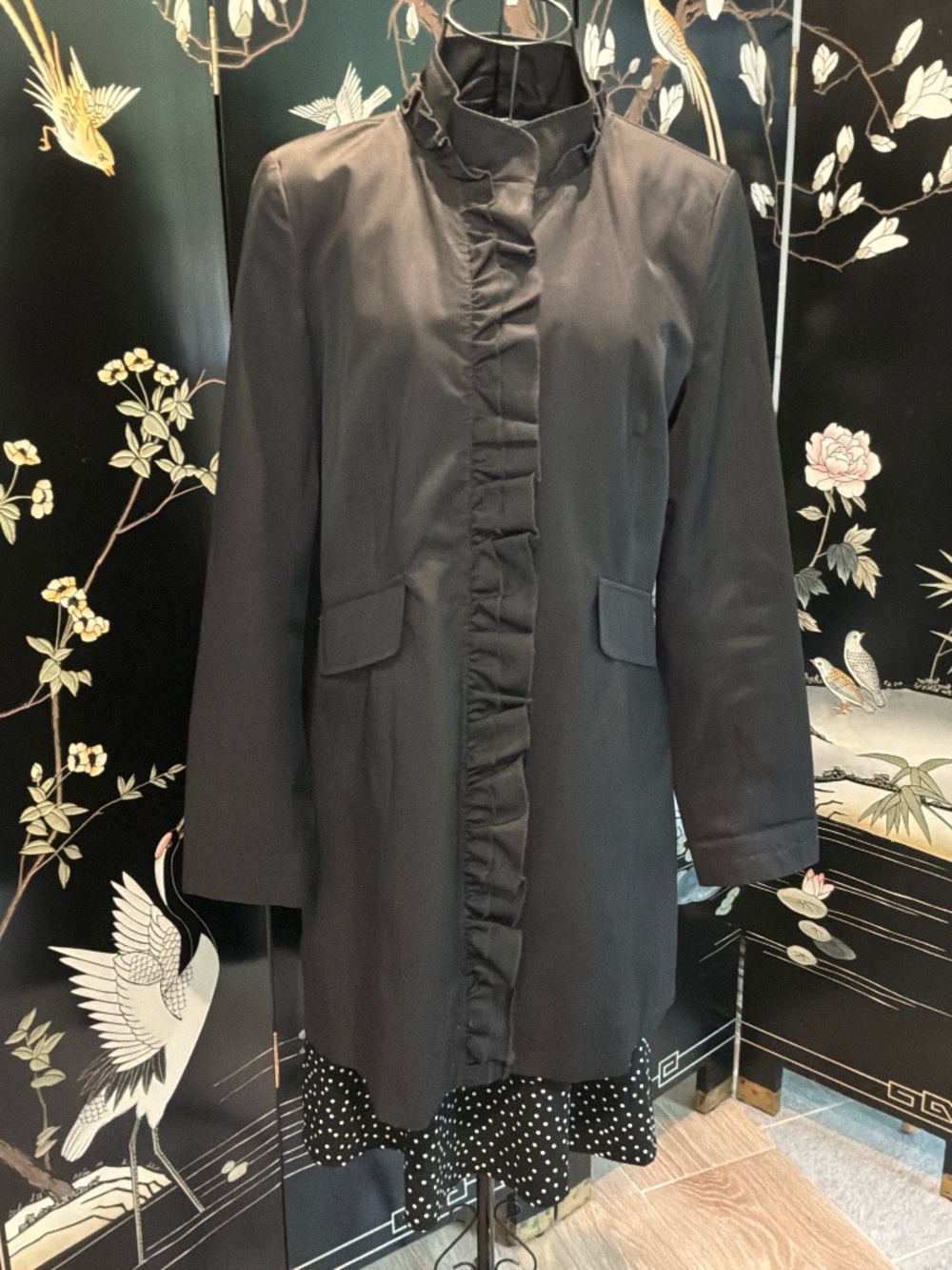 DKNY Sabrina Black Ruffle Trench Coat Jacket Size S EUC